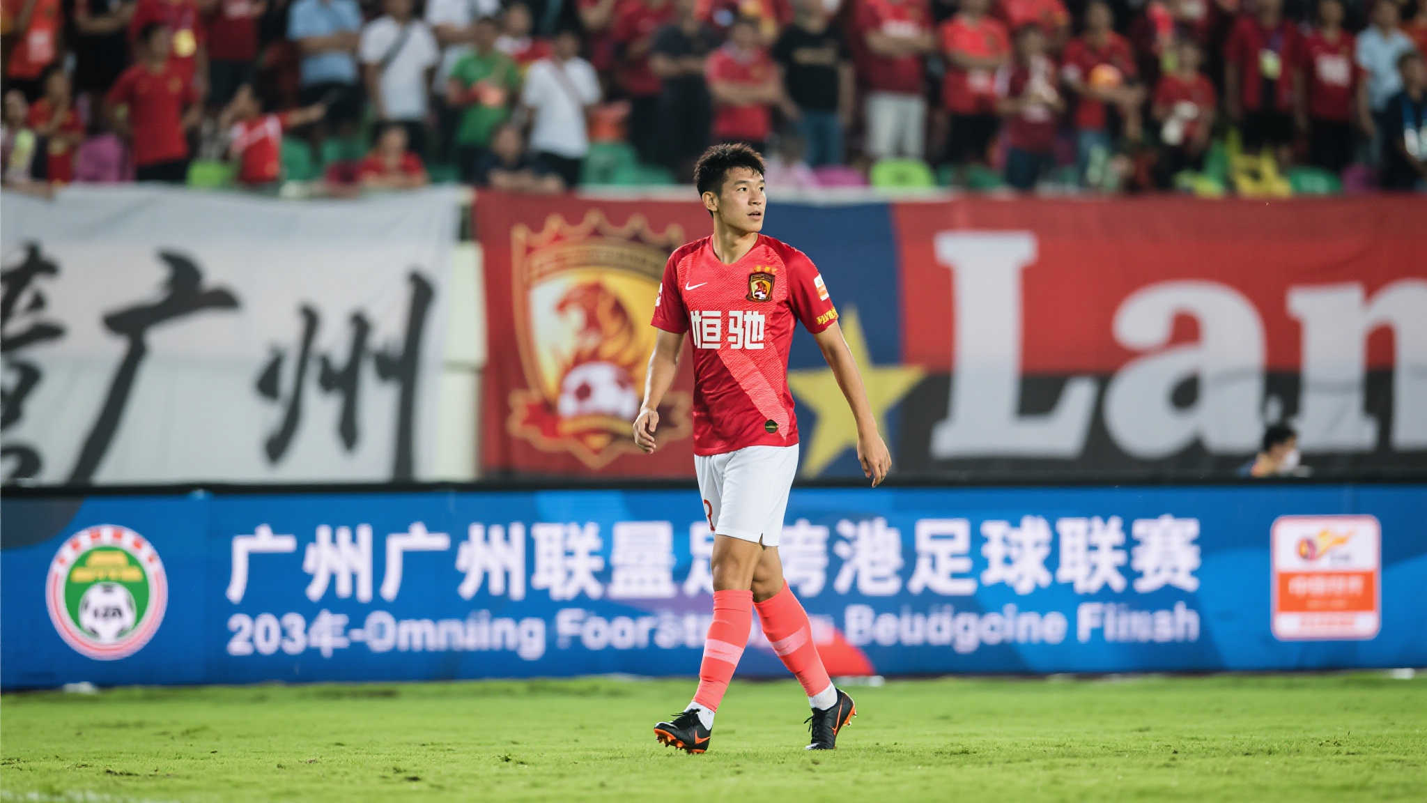 開防守