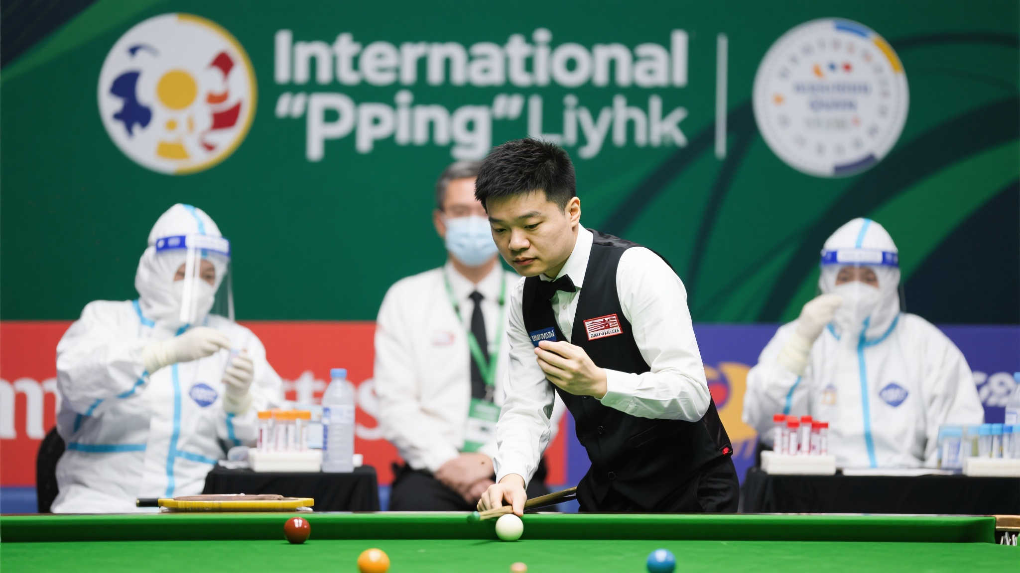 賽中挺身而 賽中挺身而